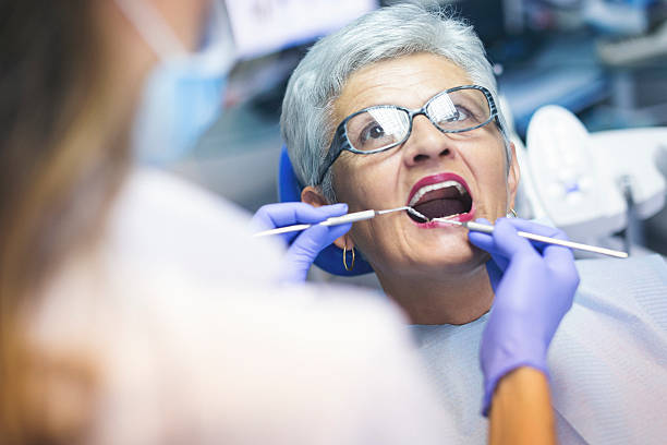 Best Tooth Extraction  in Robinhood, MS